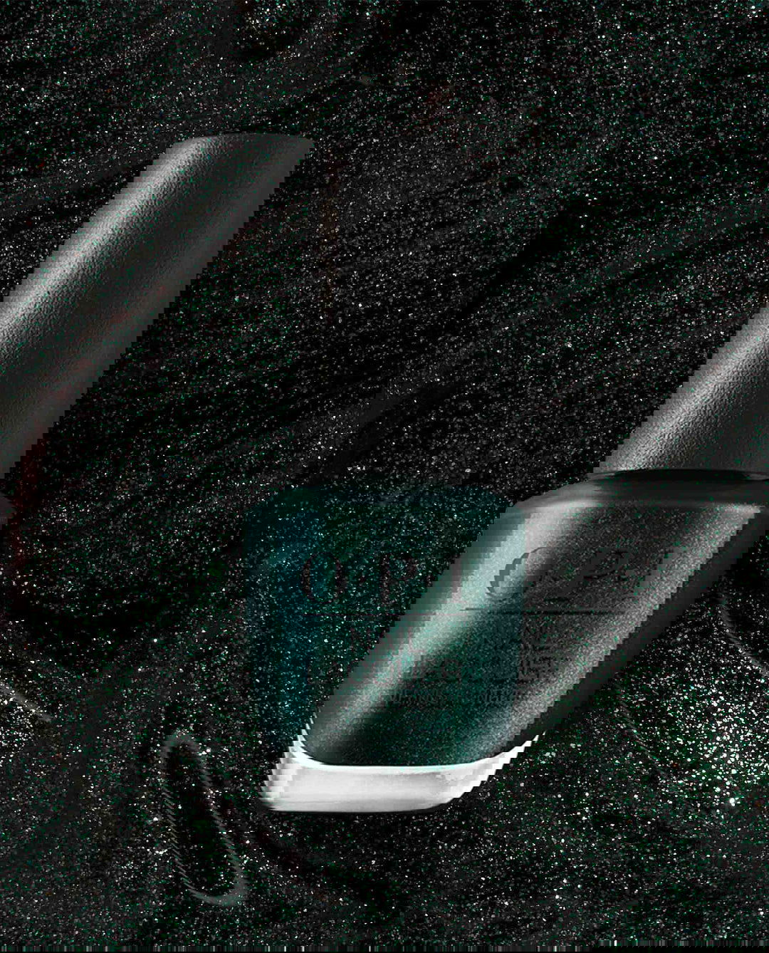 OPI Nail Lacquer Peppermint Bark and Bite - LB BEAUTY 